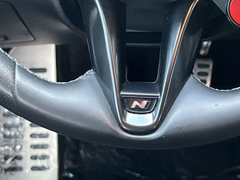Used 2023 Hyundai Elantra N image 31