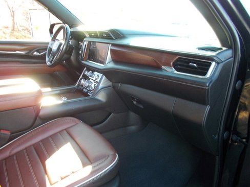Certified 2023 GMC Yukon XL Denali Ultimate image 27