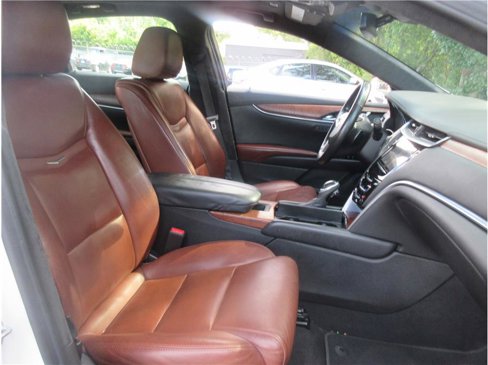 Used 2016 Cadillac XTS Luxury w/ Driver Awareness Package image 25