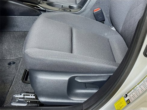 Used 2024 Toyota Corolla LE image 17