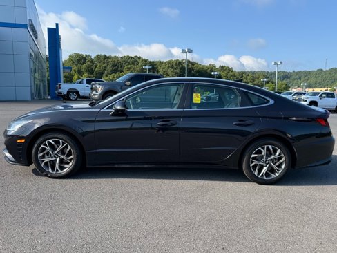 Used 2023 Hyundai Sonata SEL image 3