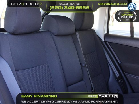 Used 2015 Volkswagen Tiguan S image 16