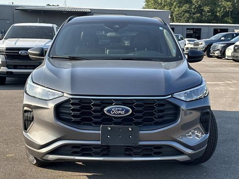 Certified 2023 Ford Escape ST-Line image 2