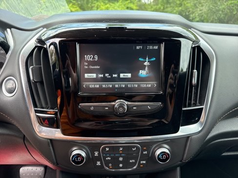 Used 2019 Chevrolet Traverse LS image 8