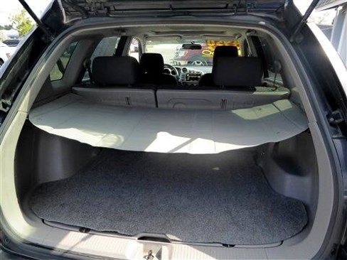 Used 2004 Pontiac Vibe w/ Moon And Tunes Value Package image 20