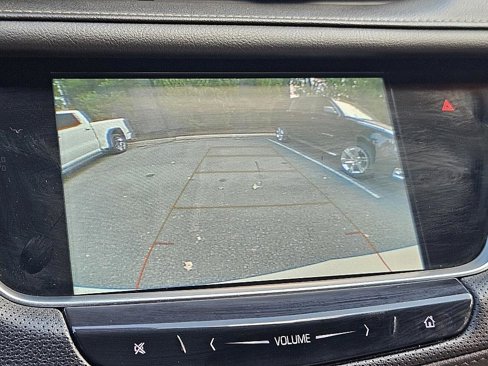 Used 2018 Cadillac XT5 Luxury w/ Driver Awareness Package image 25