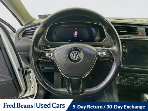 Used 2019 Volkswagen Tiguan SEL image 12