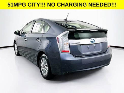 Used 2014 Toyota Prius Plug-In Hybrid image 5