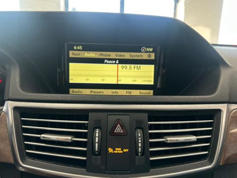 Used 2012 Mercedes-Benz E 350 4MATIC Sedan image 27