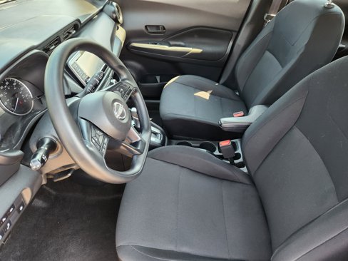 Used 2024 Nissan Kicks S image 8