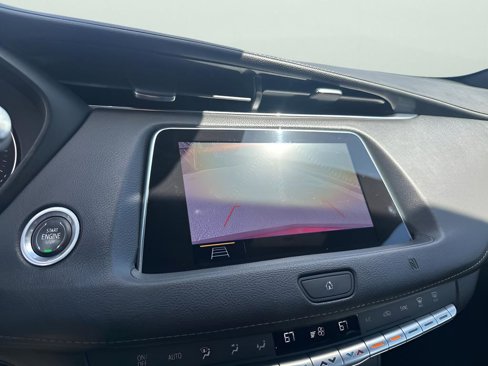 Used 2019 Cadillac XT4 Premium Luxury w/ Driver Awareness Package image 38