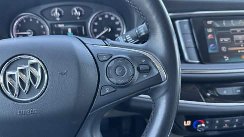 Used 2018 Buick Enclave Premium image 25