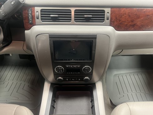 Used 2012 GMC Sierra 1500 SLT w/ SLT White Diamond Edition image 19