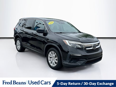 Used 2019 Honda Pilot LX image 1