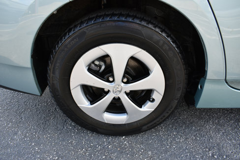 Used 2015 Toyota Prius Three image 39