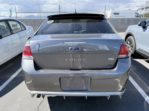 Used 2010 Ford Focus SES image 4