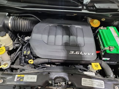 Used 2017 Dodge Grand Caravan SXT image 22