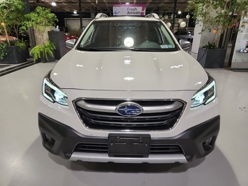 Used 2021 Subaru Outback Touring XT image 3