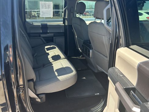 Used 2018 Ford F150 XLT w/ Trailer Tow Package image 13