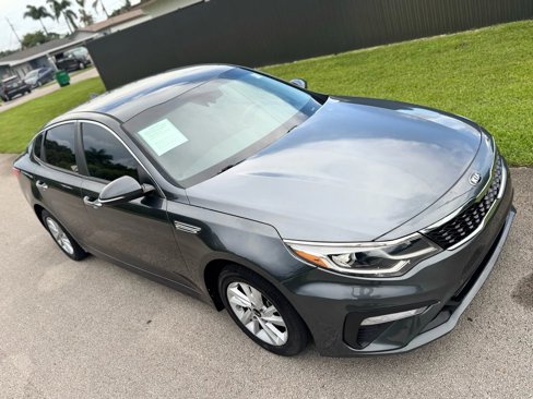 Used 2020 Kia Optima LX image 2
