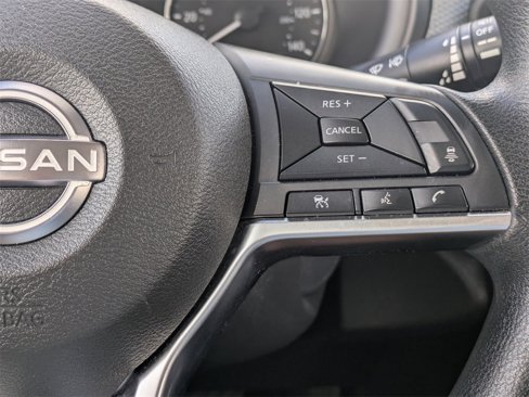 Used 2024 Nissan Kicks SV image 23