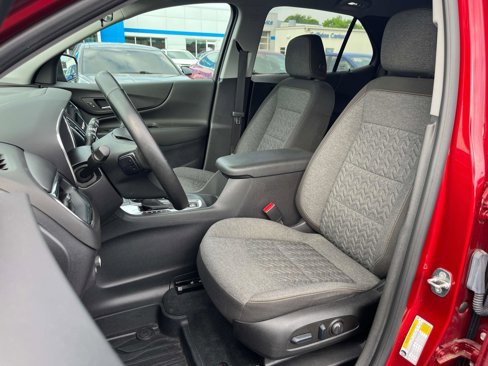 Used 2023 Chevrolet Equinox LT image 12