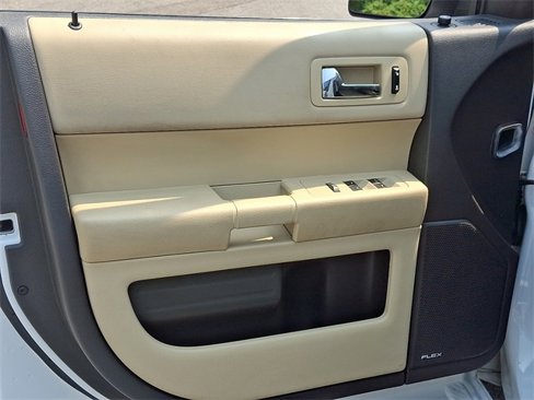 Used 2014 Ford Flex SE image 14