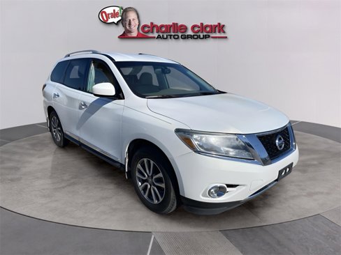 Used 2014 Nissan Pathfinder SL w/ Trailer Tow Package image 8