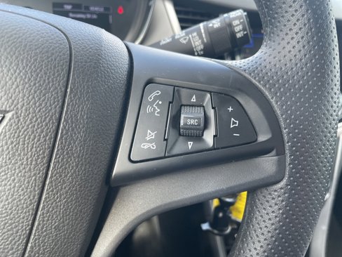 Used 2022 Chevrolet Trax LS w/ Tint and Cruise Package image 23