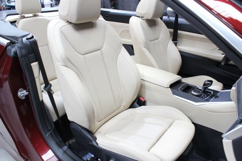 Used 2023 BMW 430i Convertible image 41