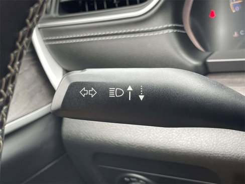 Used 2022 Jeep Grand Cherokee Limited image 20