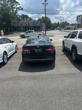 Used 2018 Kia Optima LX image 2