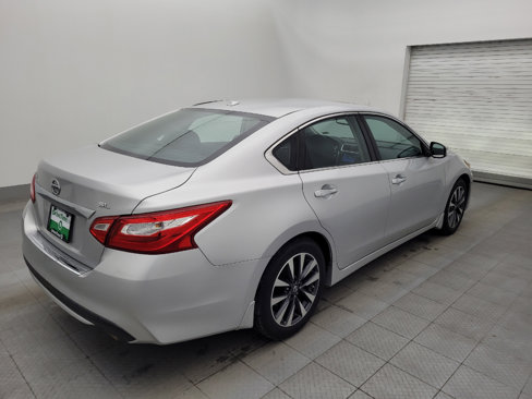 Used 2016 Nissan Altima 2.5 SL w/ 2.5 Technology w/LED Package image 9