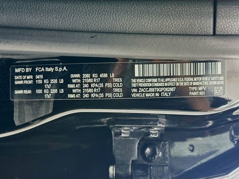 Used 2016 Jeep Renegade Latitude image 30