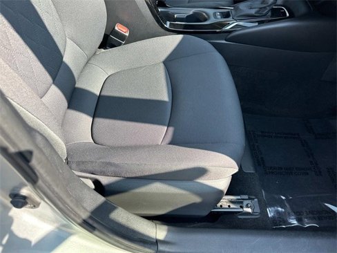 Used 2022 Toyota Corolla LE image 10