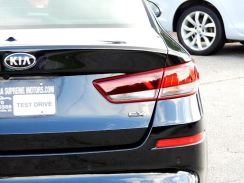 Used 2019 Kia Optima EX image 21