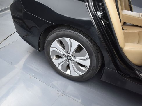 Used 2014 Hyundai Sonata Limited image 24