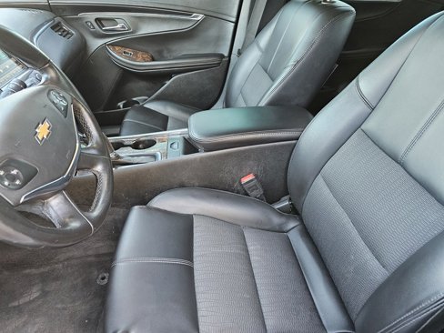 Used 2015 Chevrolet Impala LT image 12