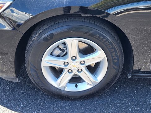 Used 2024 Chevrolet Malibu LS image 6