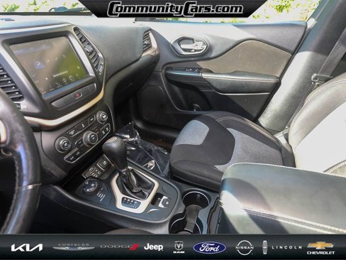 Used 2014 Jeep Cherokee Latitude image 19
