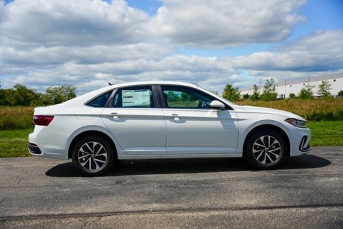 New 2025 Volkswagen Jetta S image 33