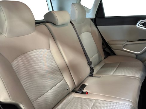 Certified 2023 Kia Soul LX w/ LX Technology Package image 32