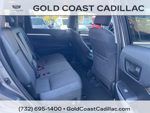 Used 2019 Toyota Highlander LE image 8