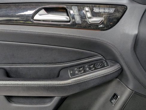 Used 2018 Mercedes-Benz GLE 43 AMG 4MATIC image 15