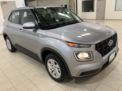 Used 2024 Hyundai Venue SE image 7