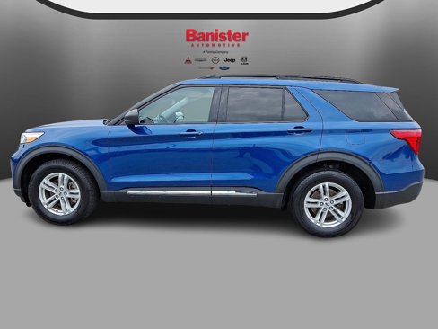 Used 2021 Ford Explorer XLT image 7
