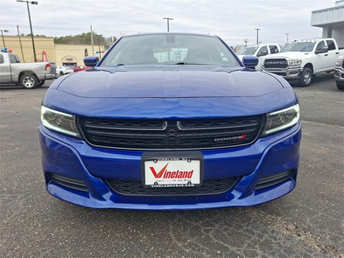 Used 2022 Dodge Charger SXT w/ Leather Interior Group image 2