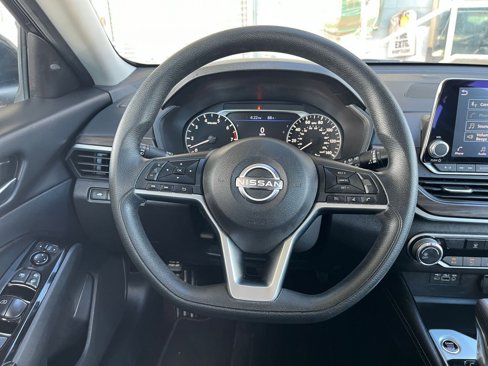 Used 2023 Nissan Altima 2.5 SV image 27