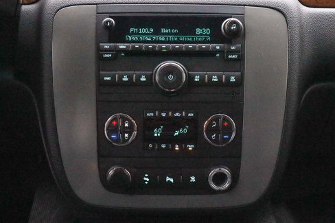Used 2008 GMC Yukon XL SLT w/ SLT Preferred Equipment Group image 11