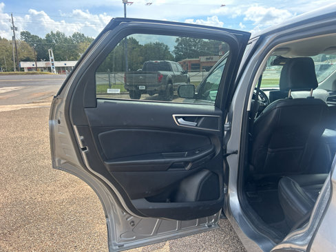 Used 2024 Ford Edge SEL image 14